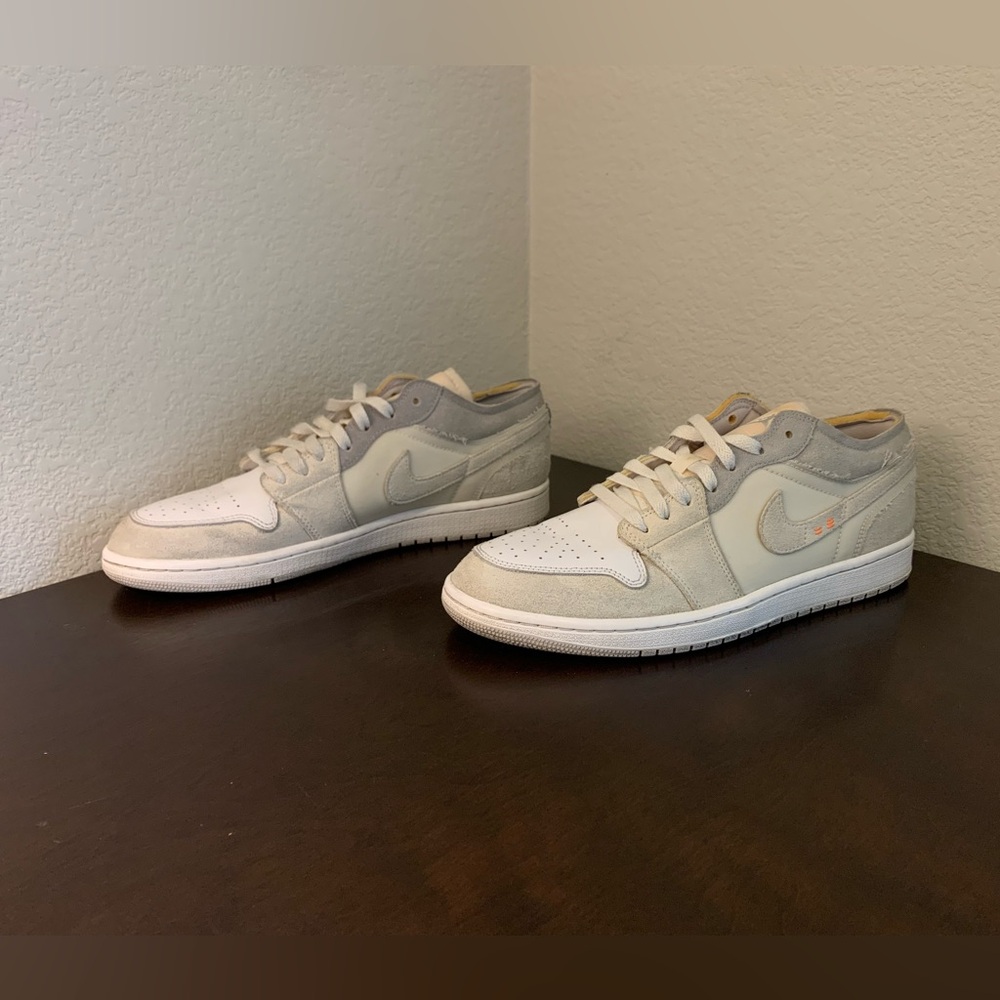 Nike Air Jordan 1 Low SE Beige White Gray Suede Leather Low Top  Men's Size 10.5